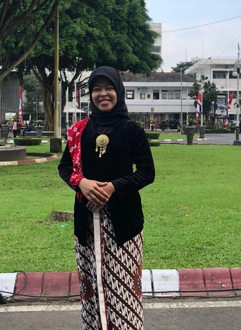 FARIDA YOHAN SARI, S.S guru50